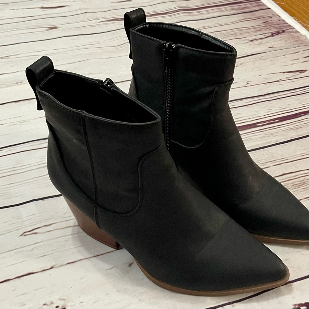 Qupid black cowboy booties
